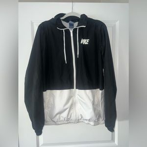 Nike Men’s Windbreaker Jacket black white XLT Big and Tall